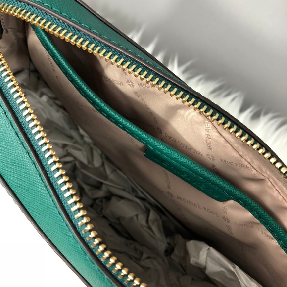 NWT MICHAEL KORS JET SET TRAVEL CROSS-BODY BAG - Picture 4 of 6